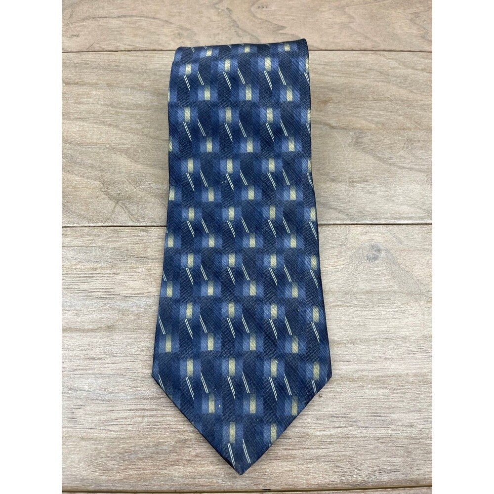 Barrington Men's Tie Navy Blue Geometric Pattern Silk